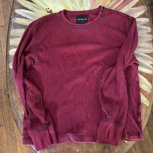 Men’s Calvin Klein waffle weave, slightly distressed shirt